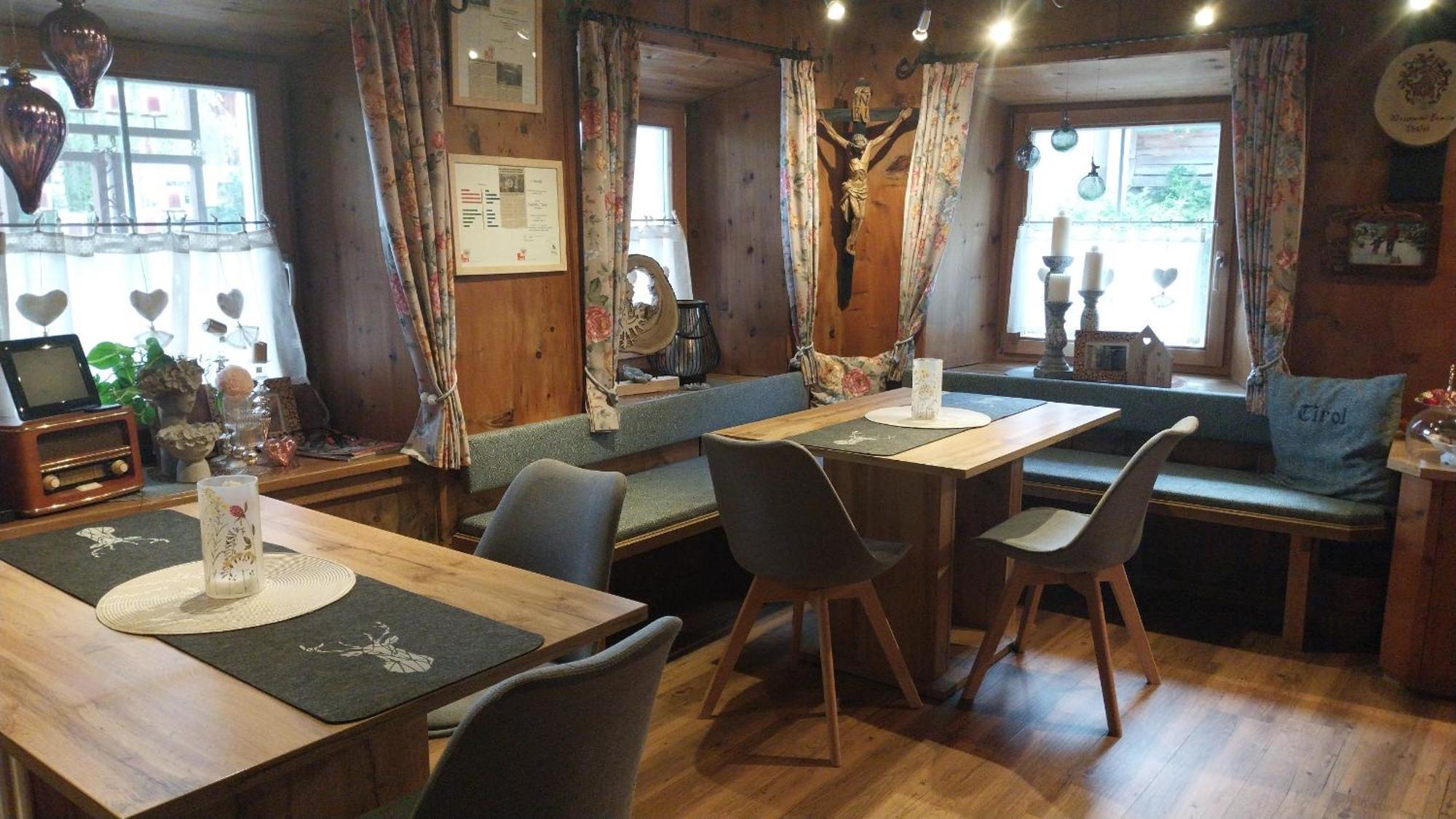Thalerhof Hotel Roppen Kültér fotó